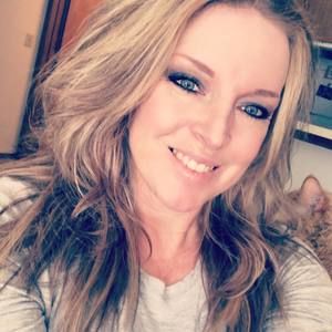 Meet your Posher, Denise